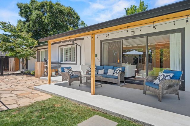 4704 Bowerwood Dr, Carmichael, CA 95608