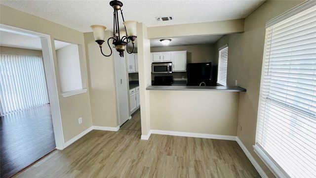 4621 Rose Of Sharon Lane, Fort Worth, TX 76137