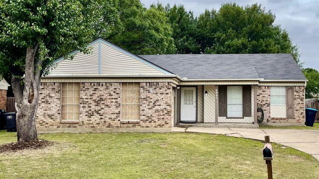 4621 Rose Of Sharon Lane, Fort Worth, TX 76137