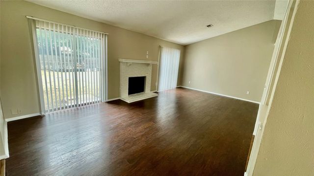 4621 Rose Of Sharon Lane, Fort Worth, TX 76137