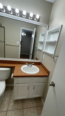 4621 Rose Of Sharon Lane, Fort Worth, TX 76137