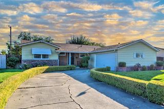 5824 Linda Sue Dr, Stockton, CA 95207