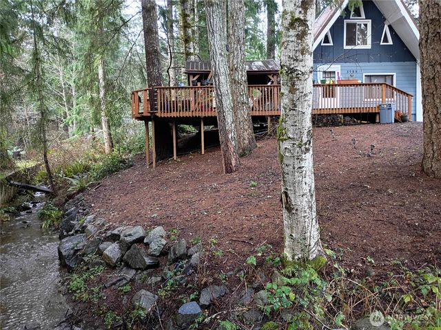 3588 This A Way Road NW, Bremerton, WA 98312