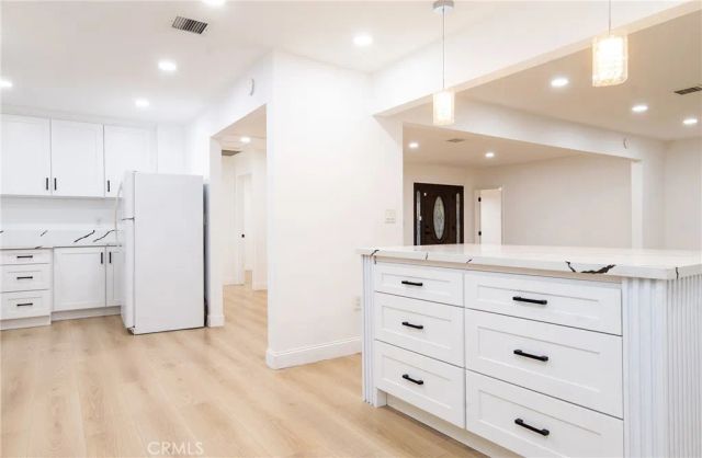 9246 Manzanar Ave, Downey, CA 90240