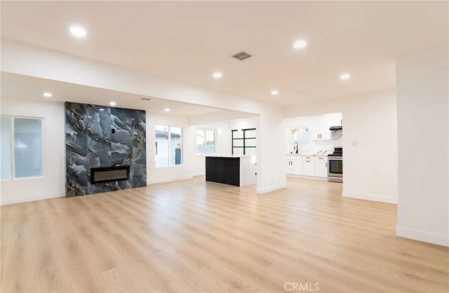 9246 Manzanar Ave, Downey, CA 90240