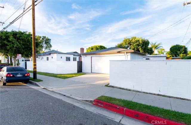 9246 Manzanar Ave, Downey, CA 90240