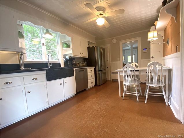 1975 Mill Plain Road, Fairfield, CT 06824