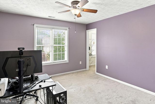 211 FLANAGAN DR, Winchester, VA 22602