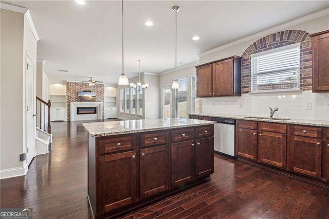 1515 Highland Creek Drive, Monroe, GA 30656