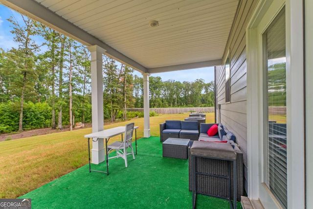 379 Blue Juniper Circle, Loganville, GA 30052