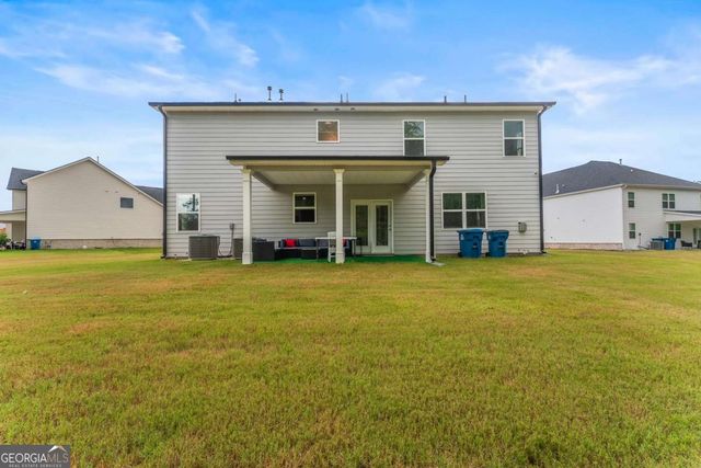 379 Blue Juniper Circle, Loganville, GA 30052