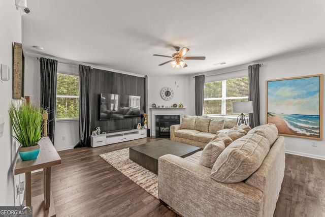 379 Blue Juniper Circle, Loganville, GA 30052