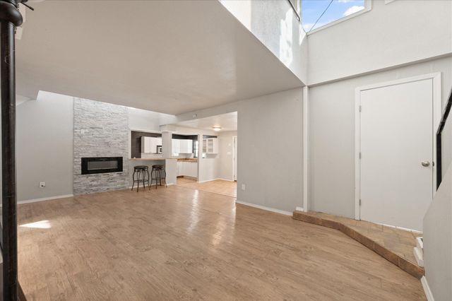 69 Pony Express Trail, Lubbock, TX 79404