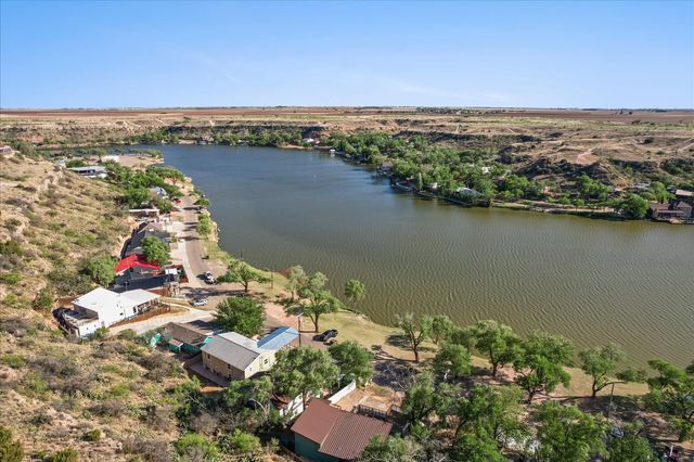 69 Pony Express Trail, Lubbock, TX 79404
