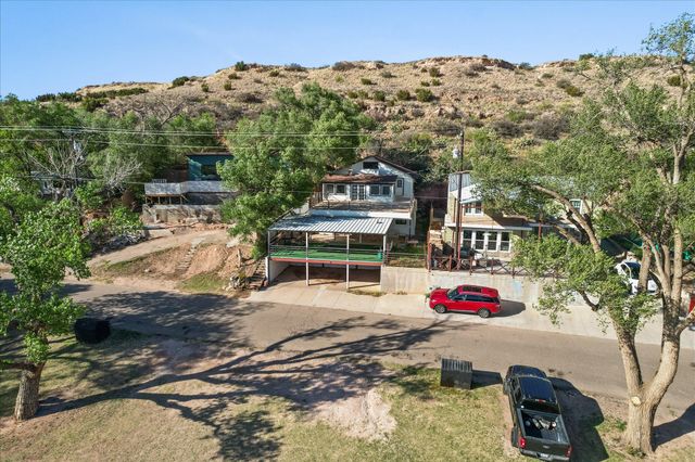 69 Pony Express Trail, Lubbock, TX 79404
