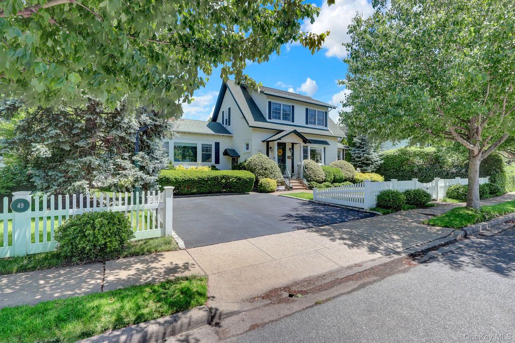49 McCord Avenue, Merrick, NY 11566