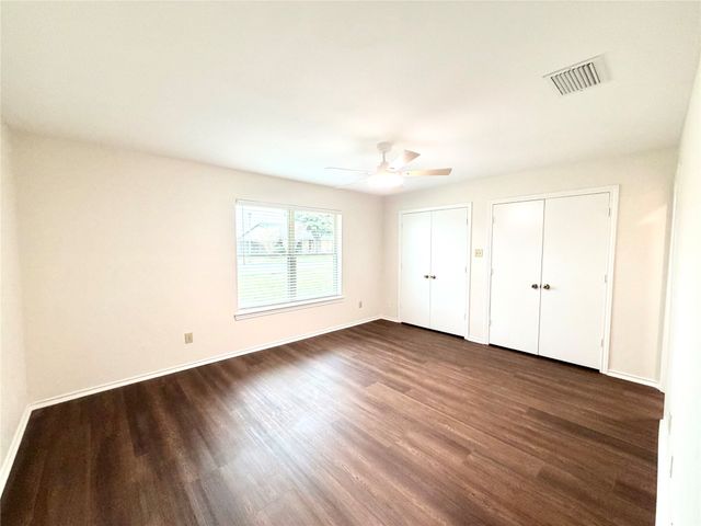 1670 Clydesdale Drive, Lewisville, TX 75067