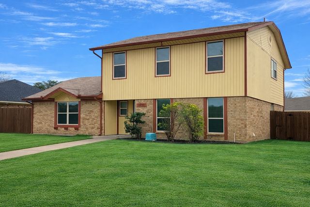 1670 Clydesdale Drive, Lewisville, TX 75067