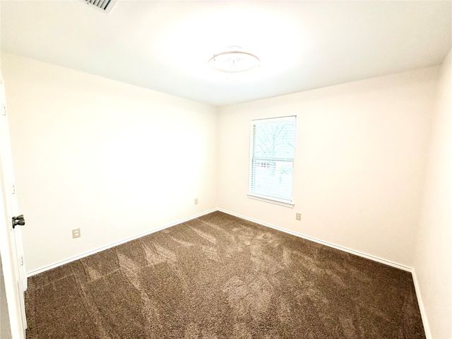 1670 Clydesdale Drive, Lewisville, TX 75067