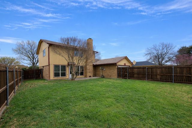 1670 Clydesdale Drive, Lewisville, TX 75067