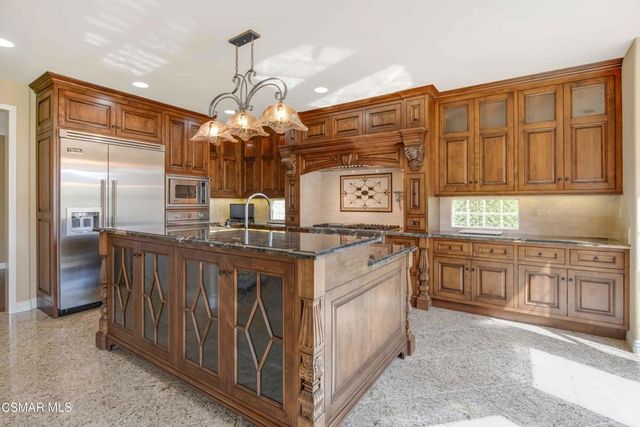 3194 Sunset Hills Boulevard, Thousand Oaks, CA 91362