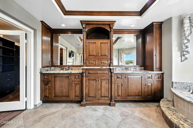 3194 Sunset Hills Boulevard, Thousand Oaks, CA 91362