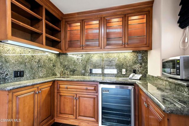 3194 Sunset Hills Boulevard, Thousand Oaks, CA 91362