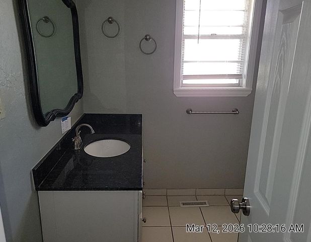 3401 NW Baltimore Ave, Lawton, OK 73505