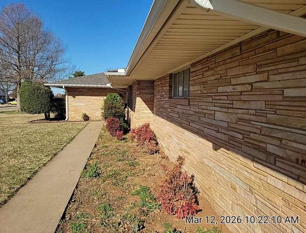 3401 NW Baltimore Ave, Lawton, OK 73505