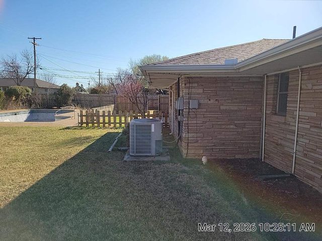 3401 NW Baltimore Ave, Lawton, OK 73505