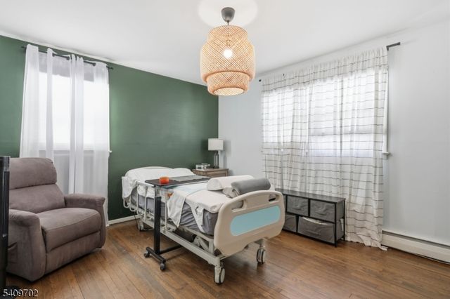 8 Cherry Ln, Randolph Twp., NJ 07869