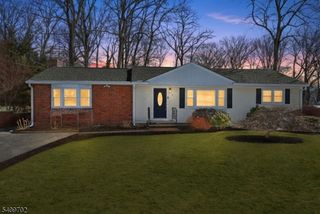8 Cherry Ln, Randolph Twp., NJ 07869