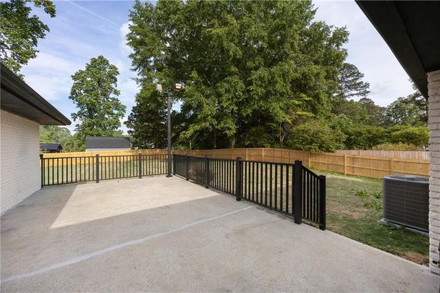 3767 Plumcrest Road SE, Smyrna, GA 30082