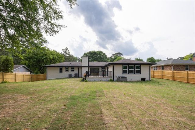 3767 Plumcrest Road SE, Smyrna, GA 30082