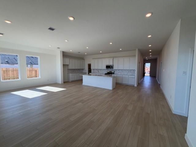 8207 Holly Blue Drive, Rosharon, TX 77583