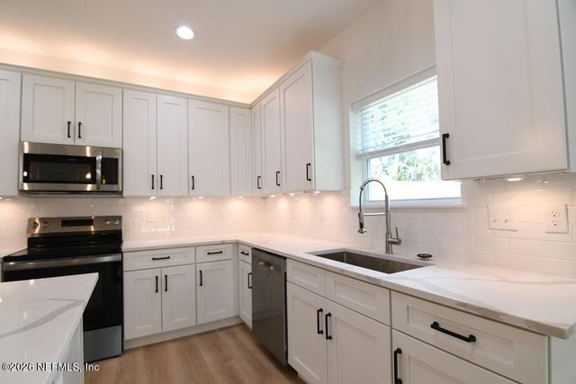 11035 BLESSINGS Court, Jacksonville, FL 32257