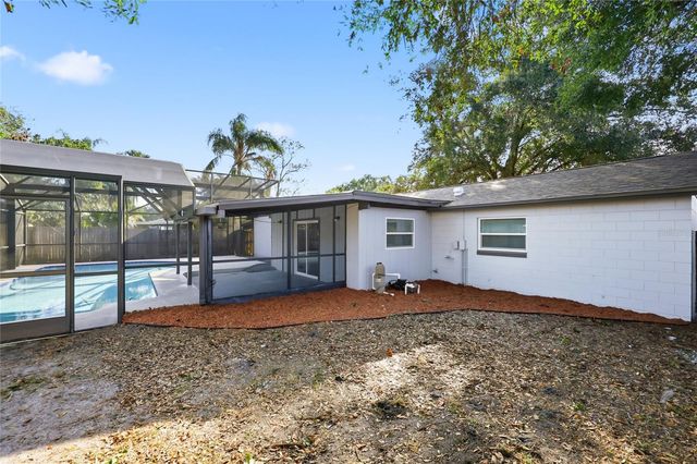 207 WAVERLY DRIVE, Fern Park, FL 32730