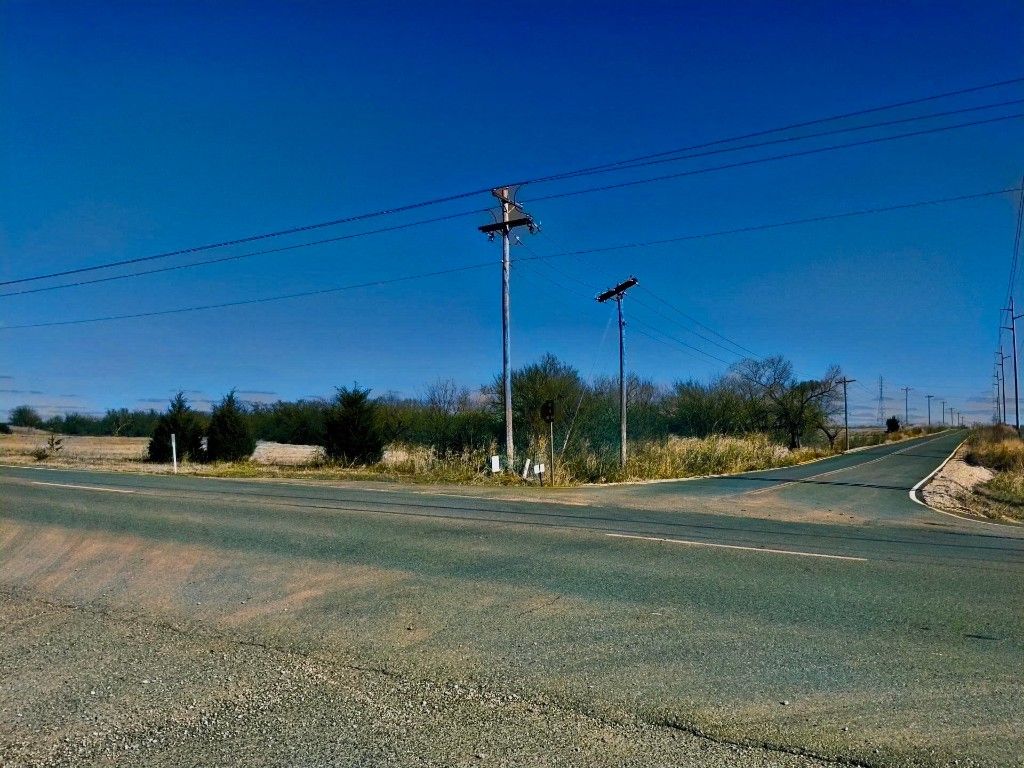 Image 10 of property listing at 0000 Industrial Boulevard Lot 003, Guthrie, OK 73044