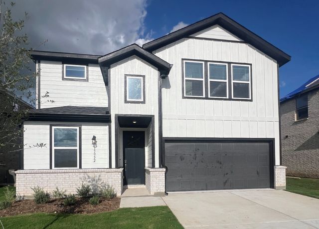 15052 Hierba Mora Drive, Fort Worth, TX 76052