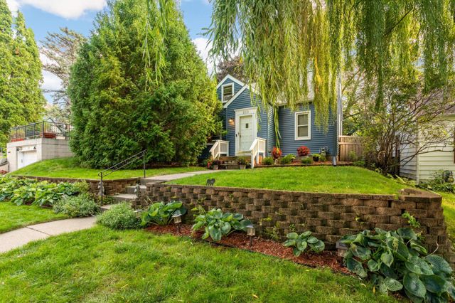 3331 Parkview Boulevard, Robbinsdale, MN 55422