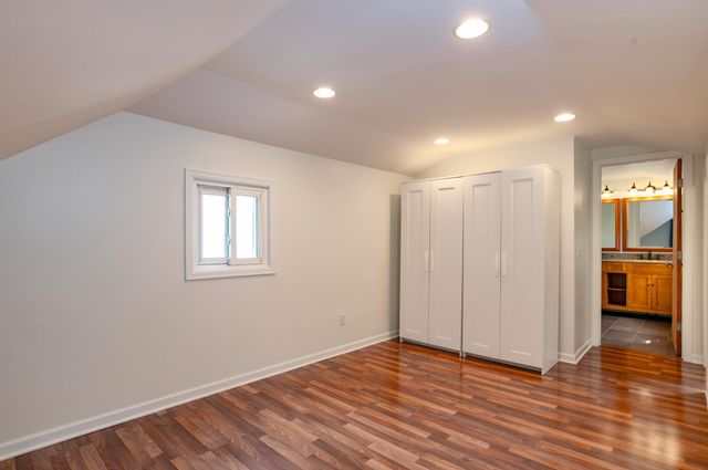 3331 Parkview Boulevard, Robbinsdale, MN 55422