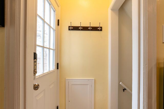 3331 Parkview Boulevard, Robbinsdale, MN 55422