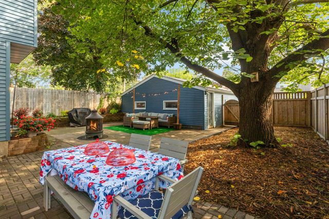 3331 Parkview Boulevard, Robbinsdale, MN 55422