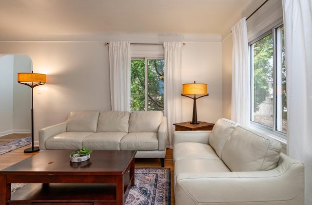 3331 Parkview Boulevard, Robbinsdale, MN 55422