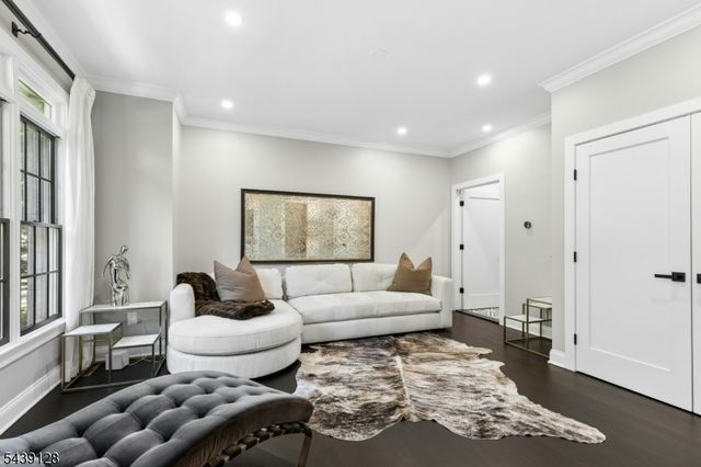 204 N Union Ave, Cranford Twp., NJ 07016