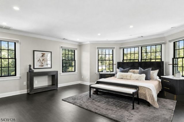 204 N Union Ave, Cranford Twp., NJ 07016