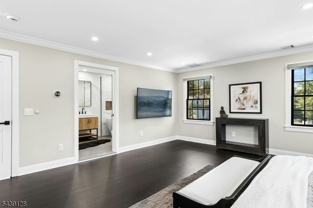 204 N Union Ave, Cranford Twp., NJ 07016
