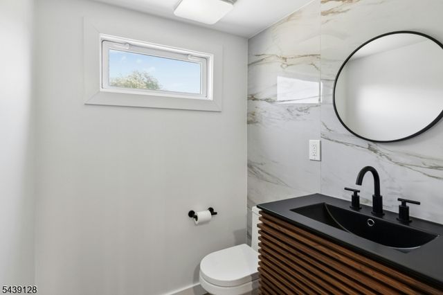 204 N Union Ave, Cranford Twp., NJ 07016