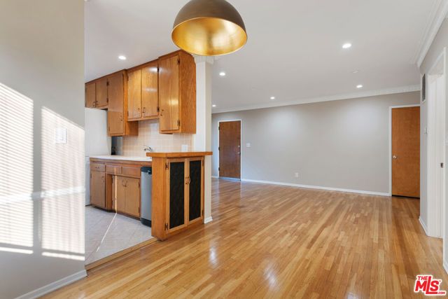 1333 S Ogden Drive 1, Los Angeles, CA 90019