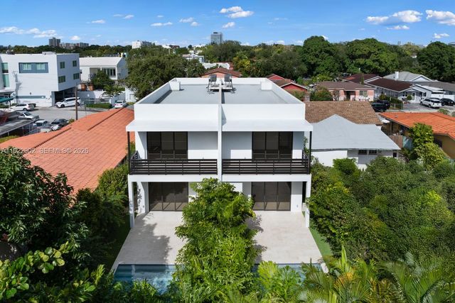 2610 SW 17th Street, Miami, FL 33145